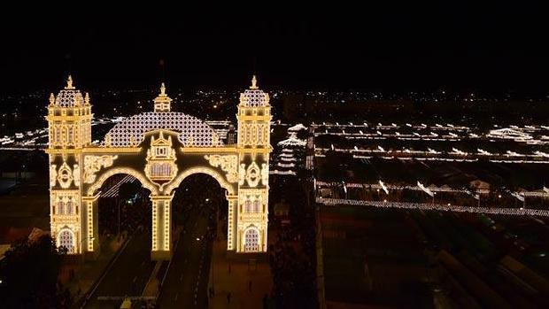 alumbrado-feria-abril-2016-2--620x349